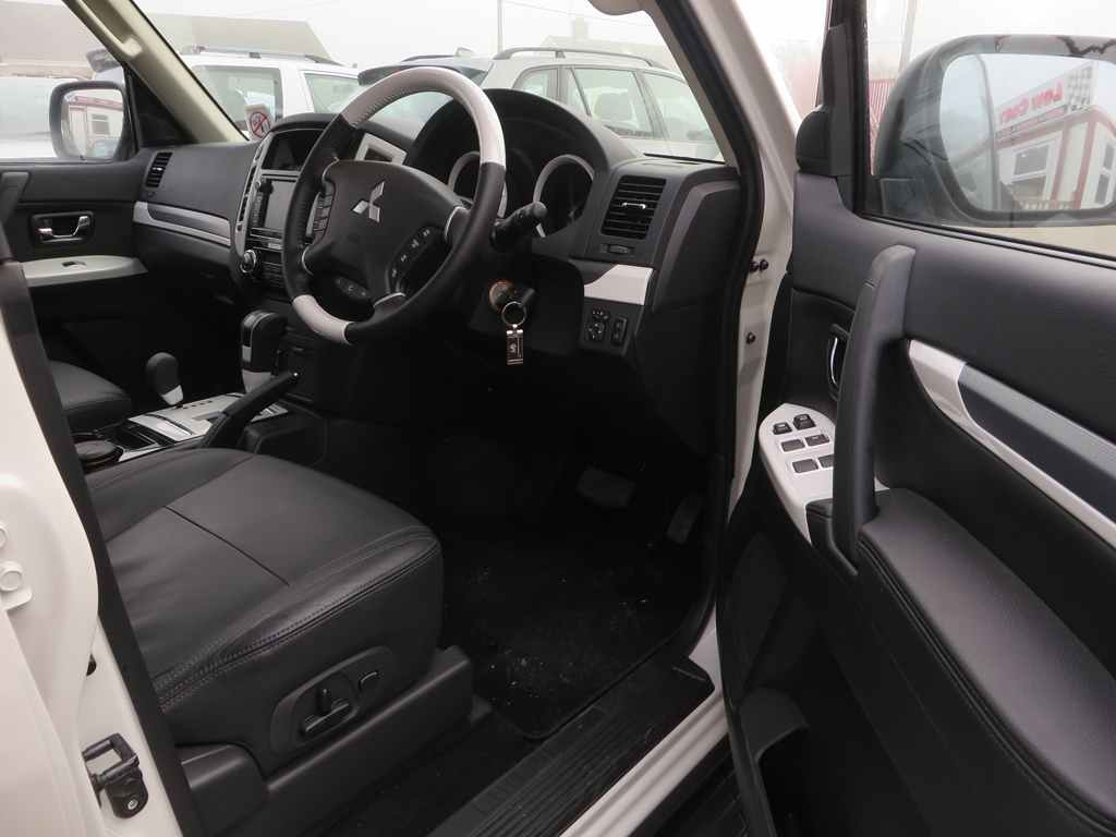 Mitsubishi Pajero 2005 2016 The 2015 Pajero Crewcab Conversions Ireland